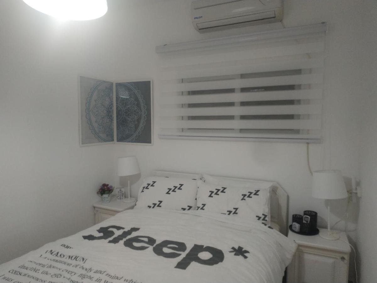 Akhva Accommodation Unit-אחווה יחידת אירוח 阿拉德 外观 照片