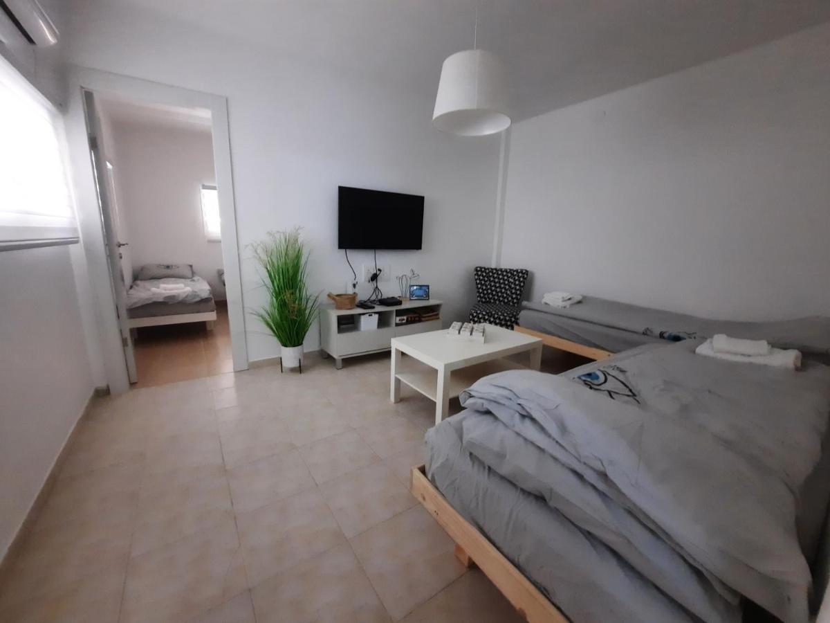 Akhva Accommodation Unit-אחווה יחידת אירוח 阿拉德 外观 照片