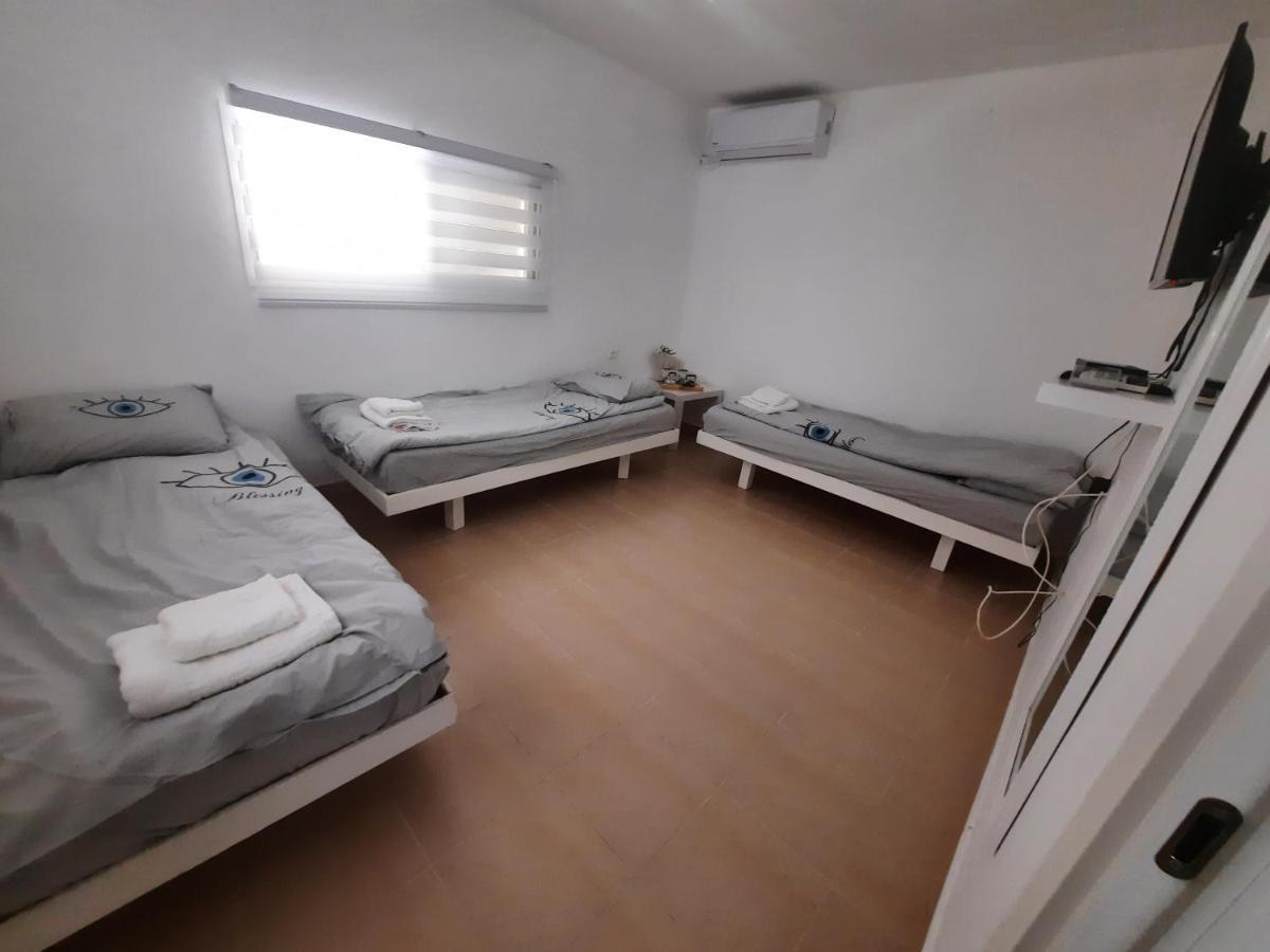Akhva Accommodation Unit-אחווה יחידת אירוח 阿拉德 外观 照片